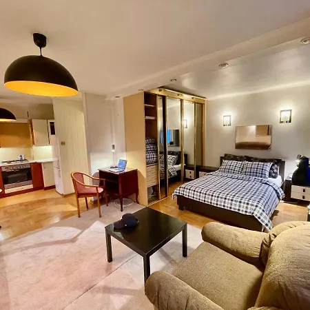 Smyr Apartmán Varšava